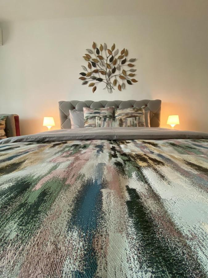 Appartamento Eden Luxury Brăila Esterno foto